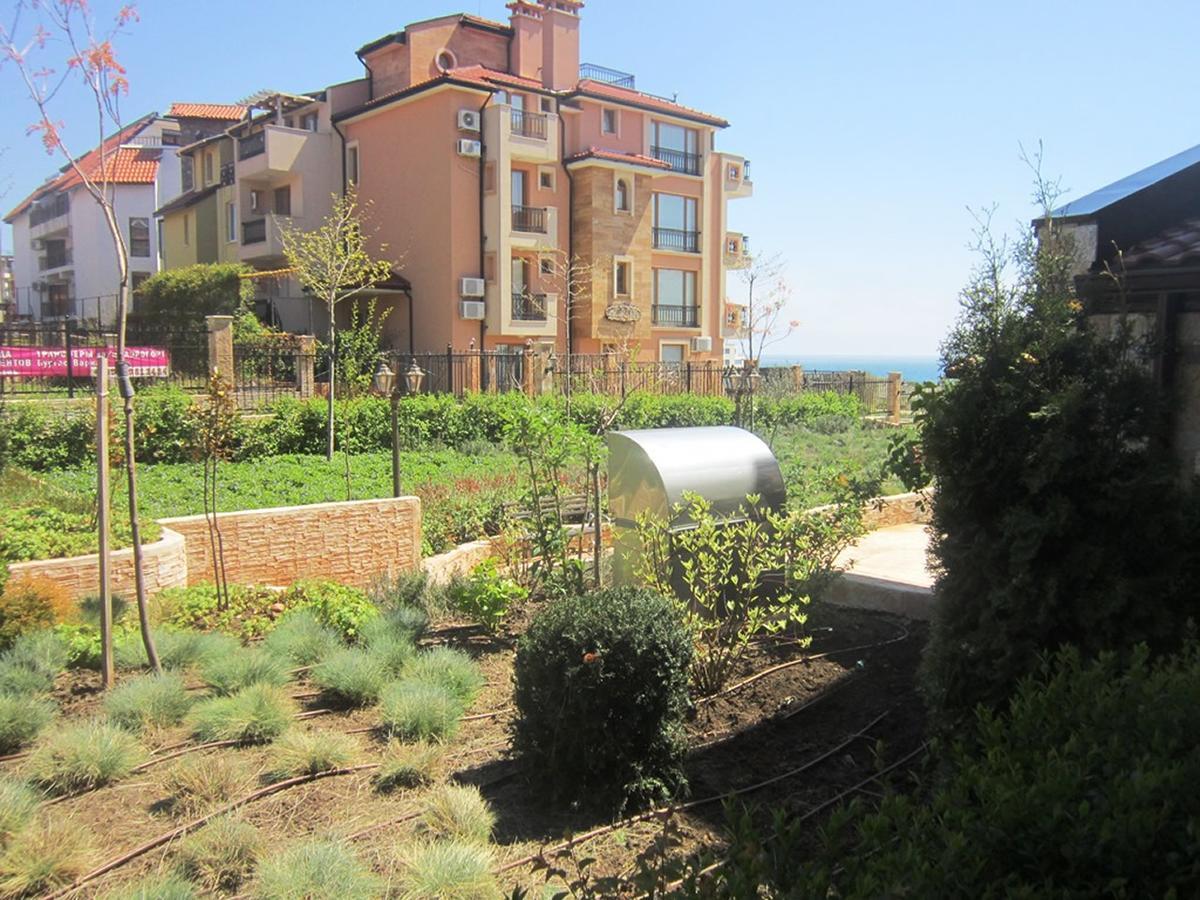 Aparthotel Artur Sveti Vlas Exterior photo